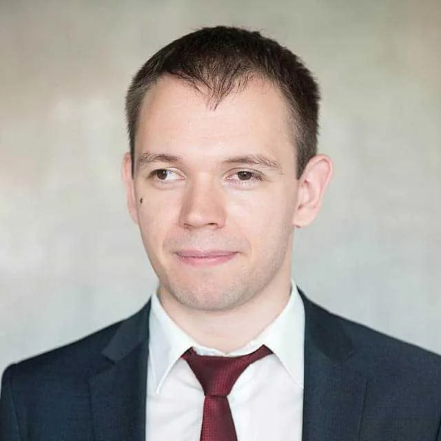 Илья Красильников